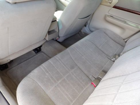 Used 2003 Chevrolet Impala image 24