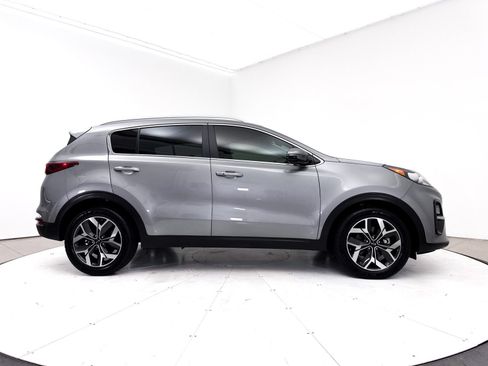 Used 2020 Kia Sportage EX FWD image 40