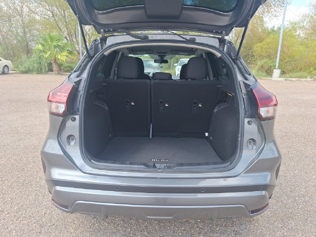 Certified 2025 Nissan Kicks Play S FWD image 14