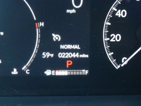 Used 2024 Honda Ridgeline TrailSport image 3