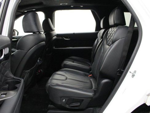 Used 2021 Hyundai Palisade Calligraphy w/ Cargo Package image 28