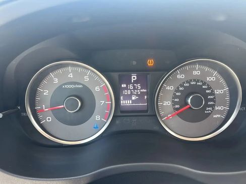 Used 2014 Subaru Forester 2.5i Limited w/ Popular Package #2 AWD/4WD image 2