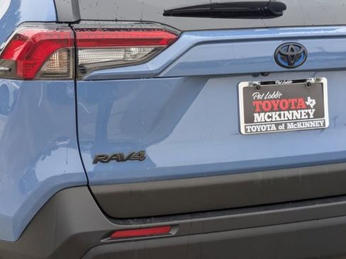 Used 2023 Toyota RAV4 AWD Hybrid image 9