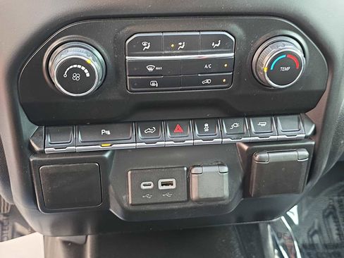 Used 2021 Chevrolet Silverado 1500 W/T w/ WT Safety Package RWD image 19