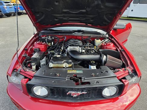 Used 2008 Ford Mustang GT RWD image 40