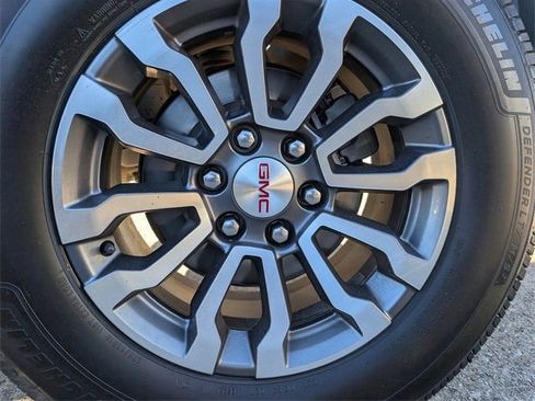 Used 2020 GMC Sierra 1500 AT4 w/ AT4 Premium Package image 36