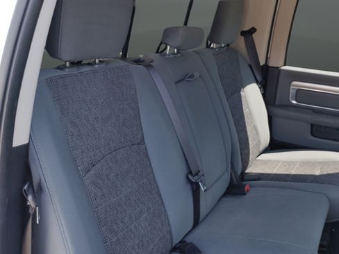 Used 2017 RAM 1500 Big Horn AWD/4WD image 26