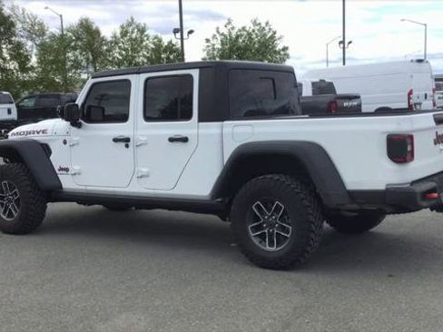 Certified 2024 Jeep Gladiator Mojave w/ Convenience Group image 6
