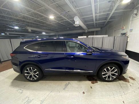 Used 2024 Acura MDX SH-AWD w/ Technology Package image 26
