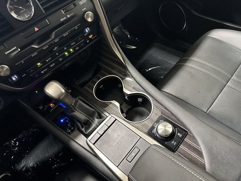 Used 2022 Lexus RX 350 AWD w/ Luxury Package image 28