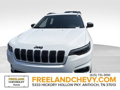 Used 2021 Jeep Cherokee Latitude Lux 80th Anniv w/ Quick Order Package 26U 80TH FWD image 6