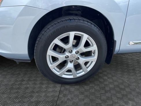 Used 2011 Nissan Rogue SV w/ SL Pkg image 14