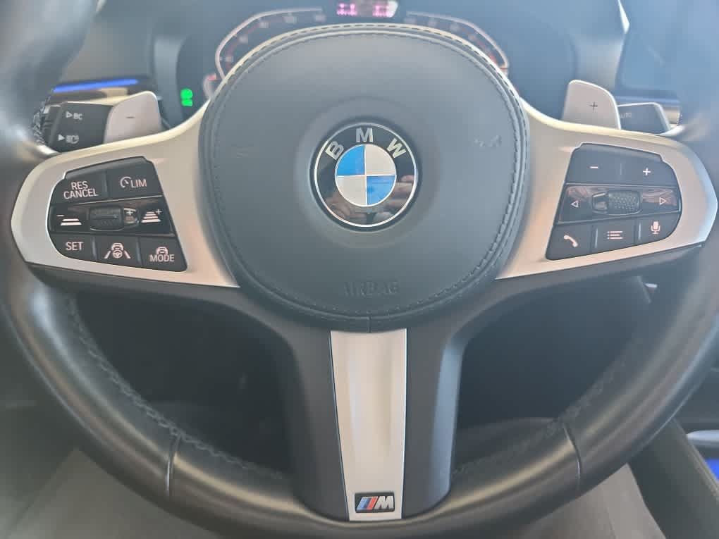 Used 2021 BMW 540i w/ M Sport Package RWD image 22
