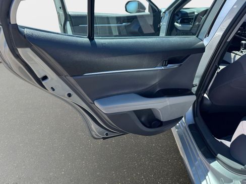 Certified 2021 Toyota Camry LE AWD/4WD image 17
