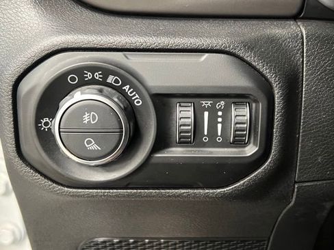 Used 2021 Jeep Gladiator Rubicon image 28