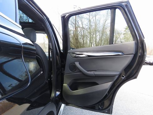 Used 2018 BMW X1 sDrive28i w/ Convenience Package image 15