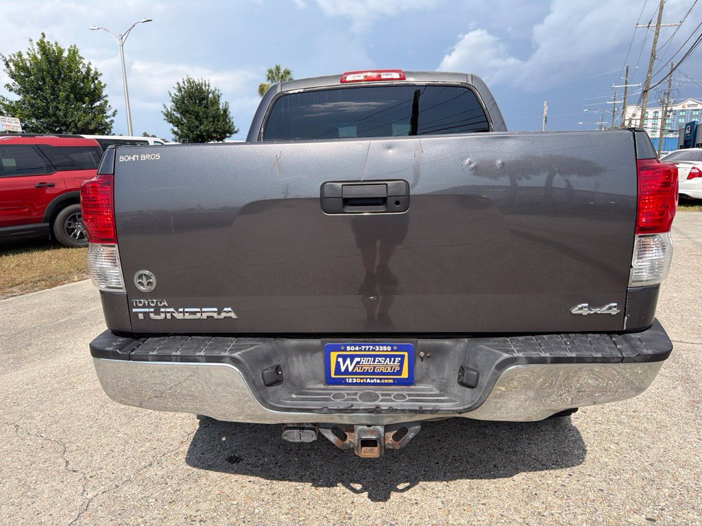 Used 2013 Toyota Tundra 4x4 CrewMax w/ Tow Pkg image 5