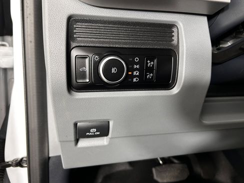Used 2023 Ford F250 XL w/ XL Driver Assist Package AWD/4WD image 23