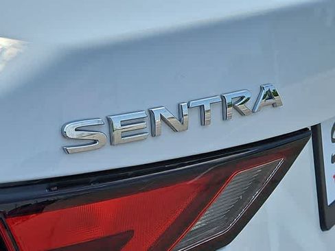 Used 2022 Nissan Sentra S FWD image 11