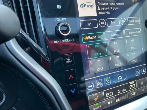 Certified 2025 Subaru Outback Limited image 22