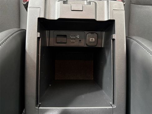 Used 2019 MAZDA CX-5 Touring image 36