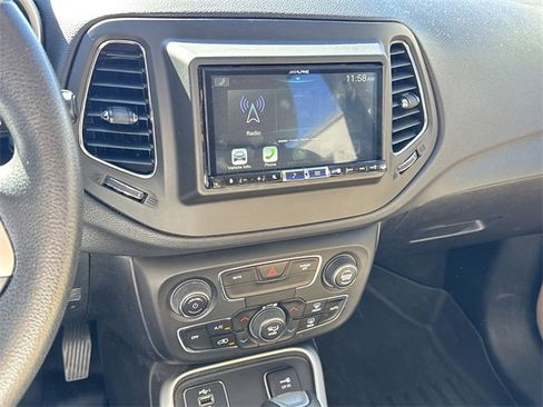 Used 2019 Jeep Compass Sport image 27