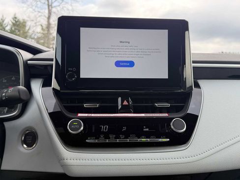 New 2026 Toyota Corolla SE image 12