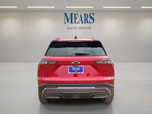 Used 2025 Chevrolet Equinox ACTIV w/ Convenience Package III image 4