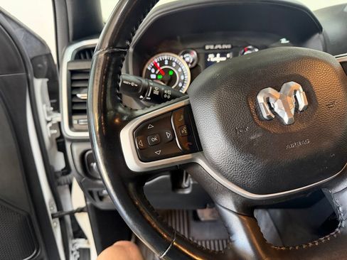 Used 2022 RAM 1500 Big Horn AWD/4WD image 17