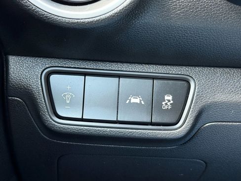 Used 2019 Kia Forte LXS image 24