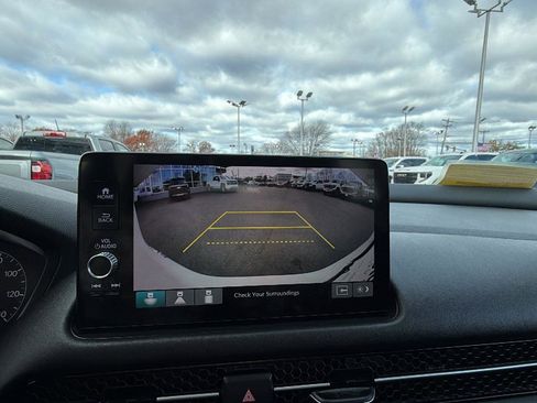 Used 2024 Honda HR-V EX-L image 9