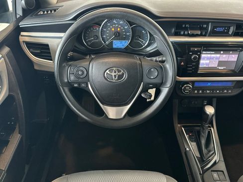 Used 2016 Toyota Corolla LE image 14