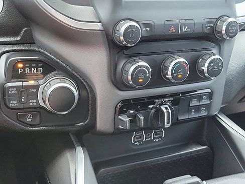 Used 2021 RAM 1500 Big Horn w/ Trailer Tow Group AWD/4WD image 17