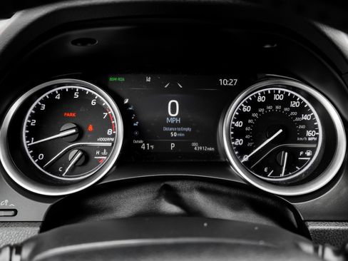 Certified 2021 Toyota Camry XLE AWD/4WD image 39