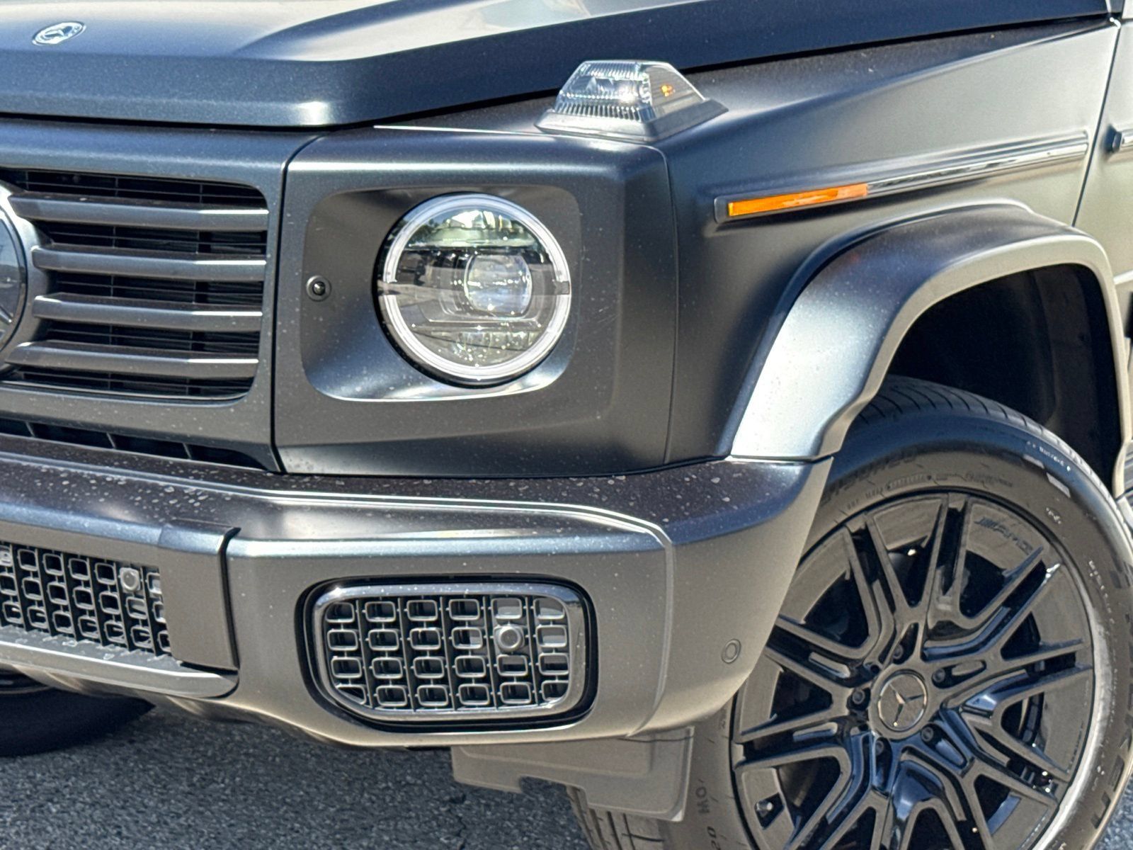New 2027 Mercedes-Benz G 580 e image 3