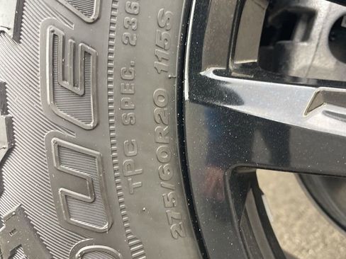 Used 2025 Chevrolet Silverado 1500 Custom Trail Boss w/ Turbomax Blackout Package image 32