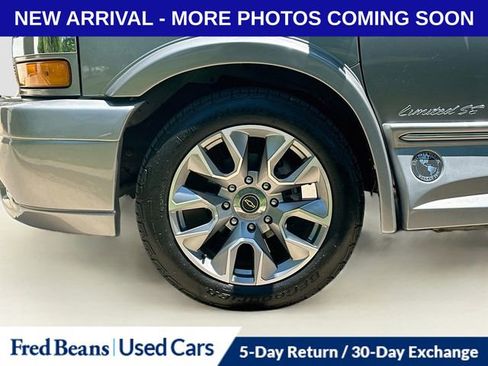 Used 2022 Chevrolet Express 2500 w/ Enhanced Convenience Package RWD image 35