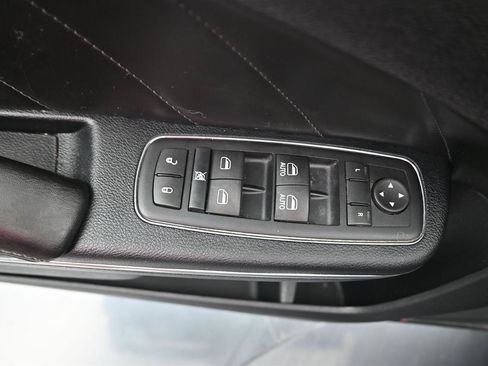 Used 2016 Dodge Charger SXT w/ AWD Plus Group image 11
