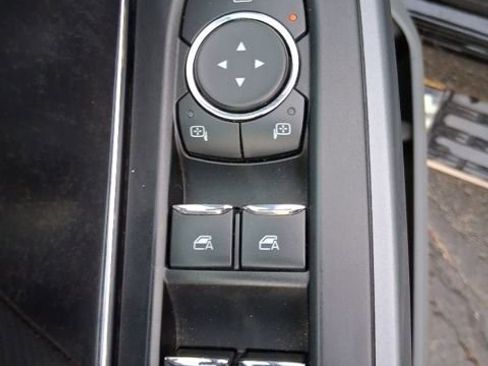 Used 2021 Ford F150 XLT w/ Equipment Group 301A Mid image 9