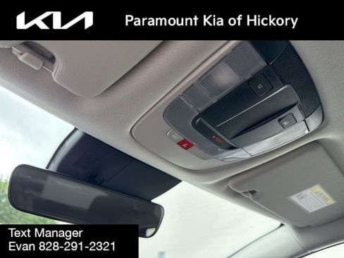 Used 2026 Kia Sportage EX FWD image 29