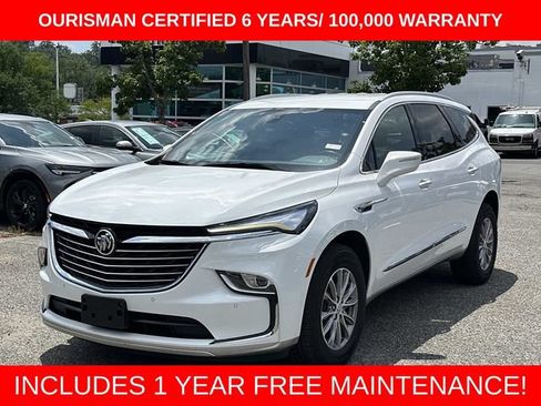 Used 2023 Buick Enclave Essence AWD/4WD image 5