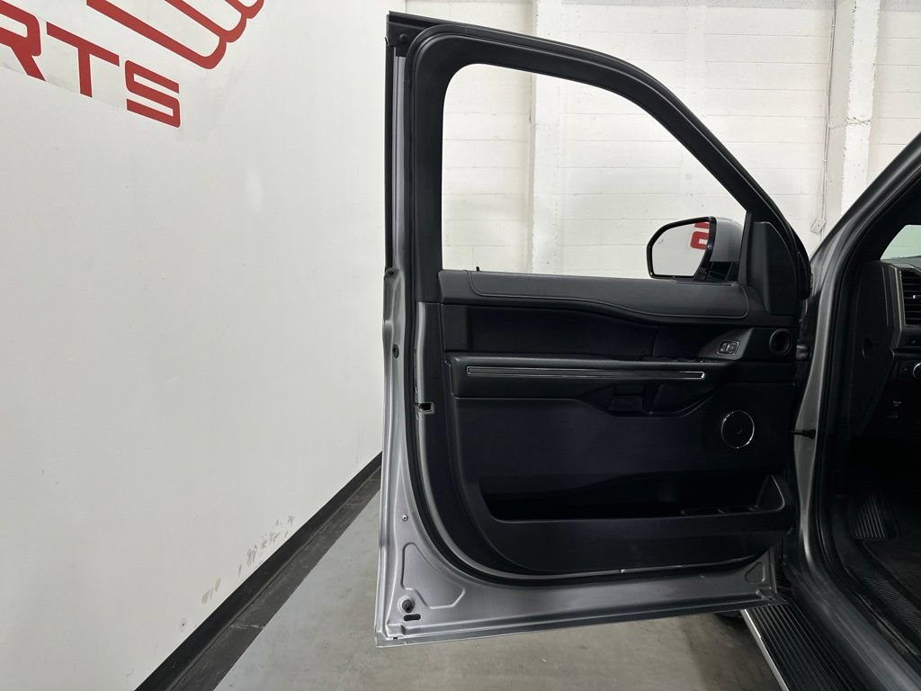 Used 2021 Ford Expedition XLT RWD image 31