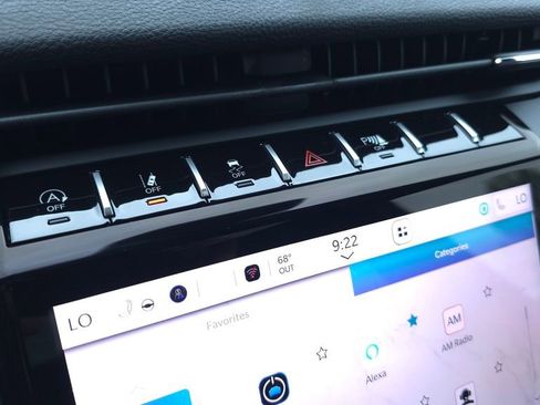 New 2025 Jeep Grand Cherokee Limited w/ Black Appearance Package AWD/4WD image 32