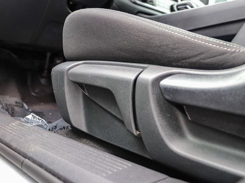 Used 2024 Nissan Rogue S FWD image 23