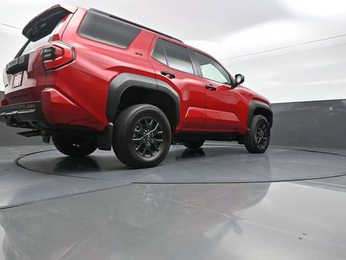Used 2026 Toyota 4Runner SR5 AWD/4WD image 36