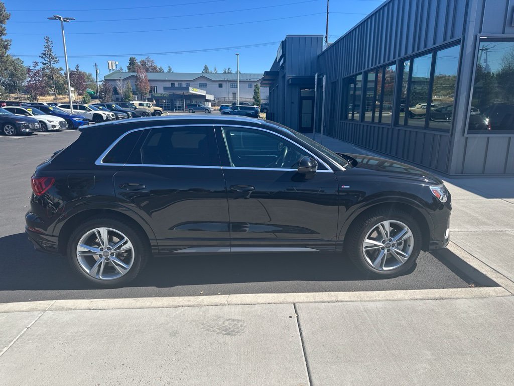 Used 2019 Audi Q3 2.0T Premium Plus AWD/4WD image 8