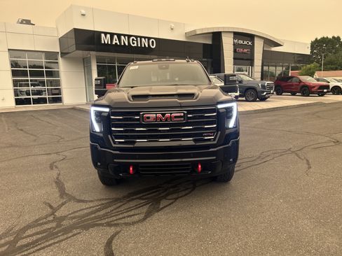 New 2026 GMC Sierra 3500 AT4 w/ AT4 Premium Plus Package AWD/4WD image 19