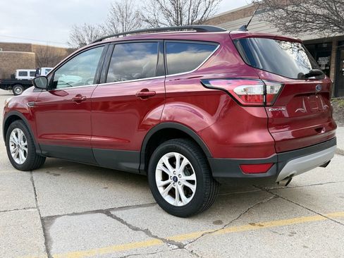 Used 2018 Ford Escape SE w/ SE Sync 3 Package image 5