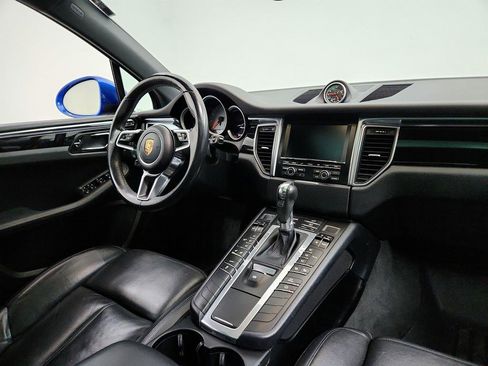 Used 2015 Porsche Macan S image 25