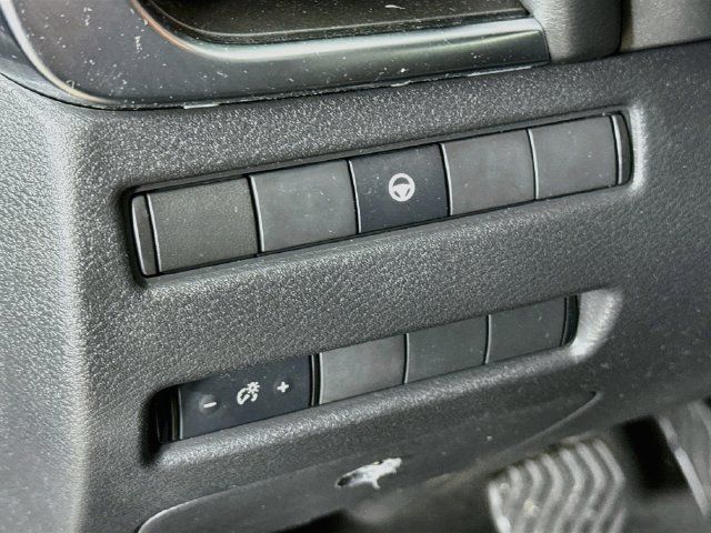 Used 2021 Nissan Rogue SV AWD/4WD image 15